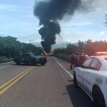 Cierran la autopista Durango-Mazatlán por bloqueos y violencia; suspenden festejos patrios en Durango